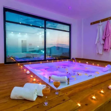 Kashoneymoonvillawith Indoorhotpool Andseaview Vilă
